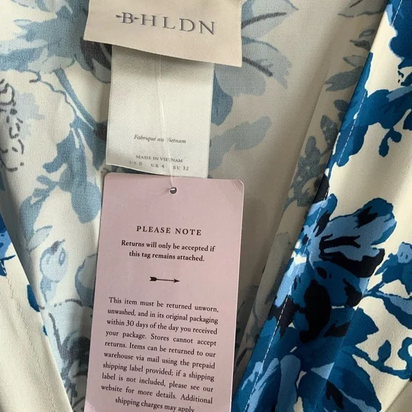 Anthropologie BHLDN Label, Blue & White Floral Long Dress, size 0, side zip - Picture 3 of 4